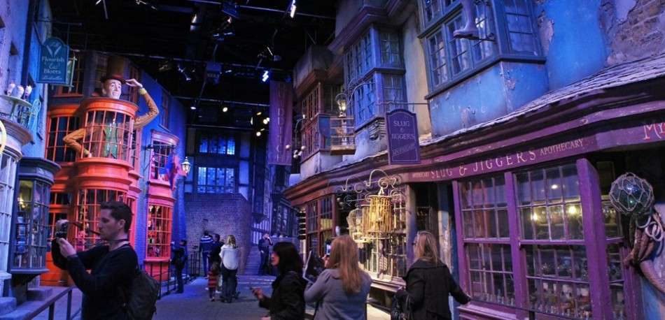 Harry Potter Tour Focuses On Behind
