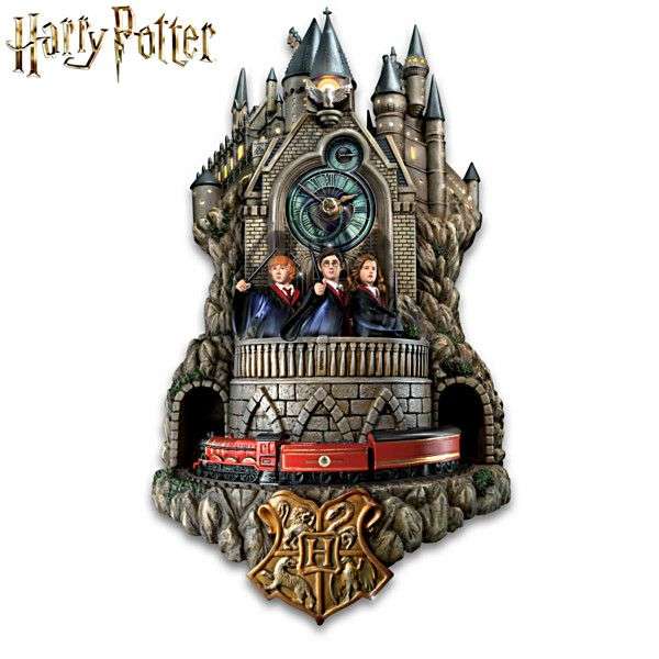 HARRY POTTER Wall Clock With Lights Music And Motion in 2021
