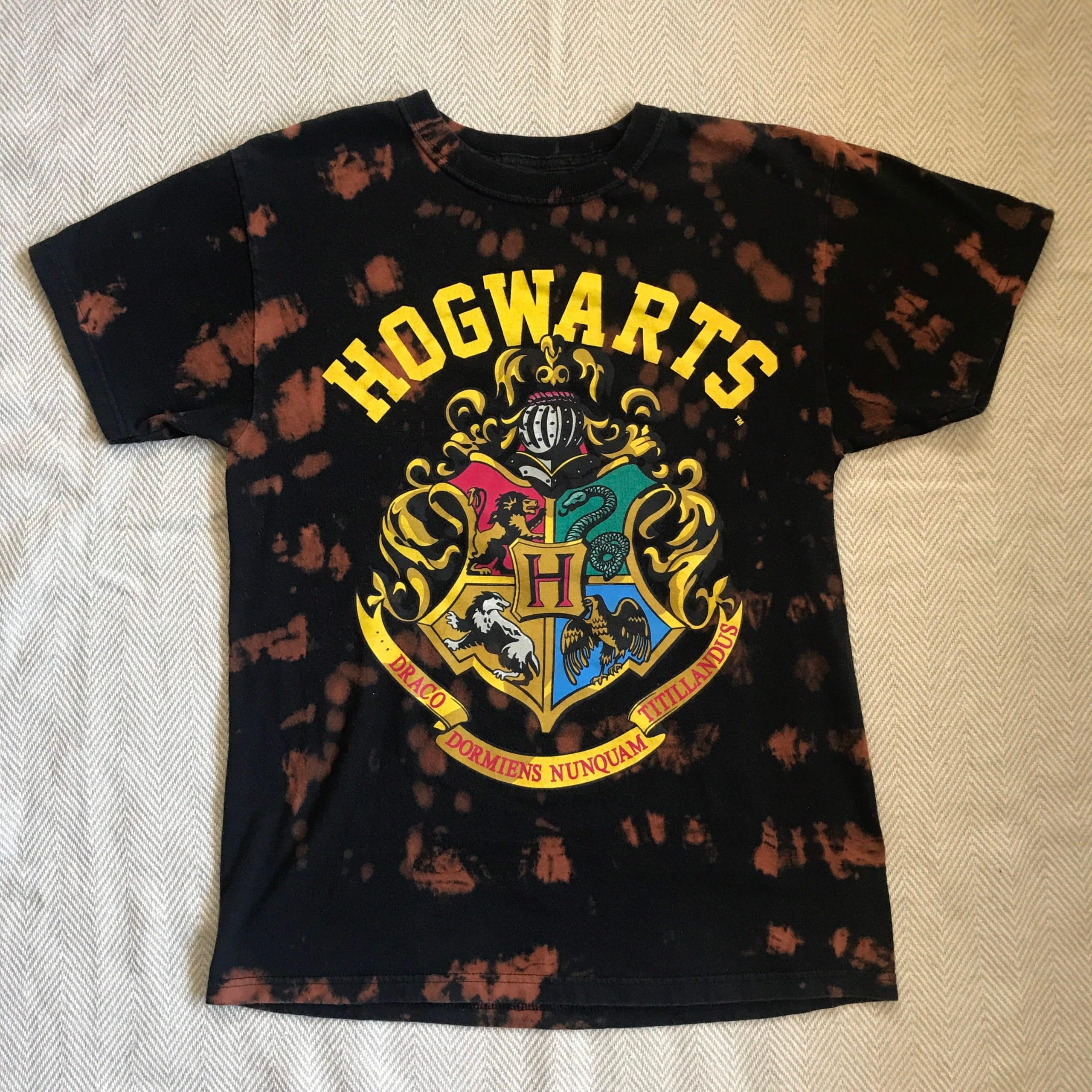 Hogwarts Harry potter shirt bleach tie dye graphic tee