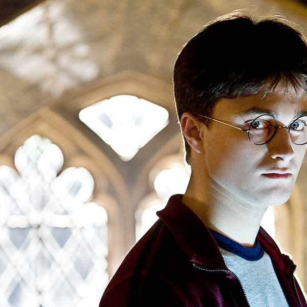 How to watch every Harry Potter movie online  and in order