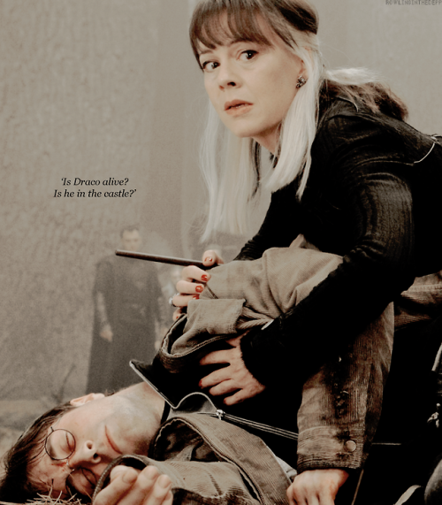 rowlinginthedepp:He is dead! Narcissa Malfoy called to the ...