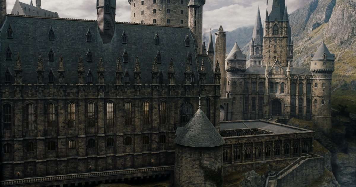 The Estimated Cost To Attend Hogwarts Is Pretty Pricey