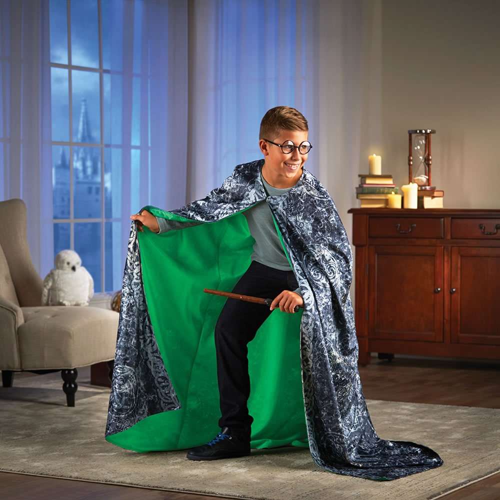 This Harry Potter Invisibility Cloak Actually Turn You ...